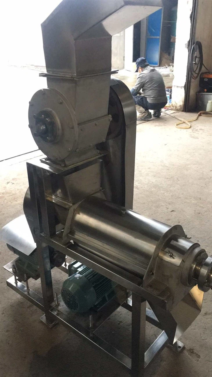 Fruit Crushing Juicing Machine