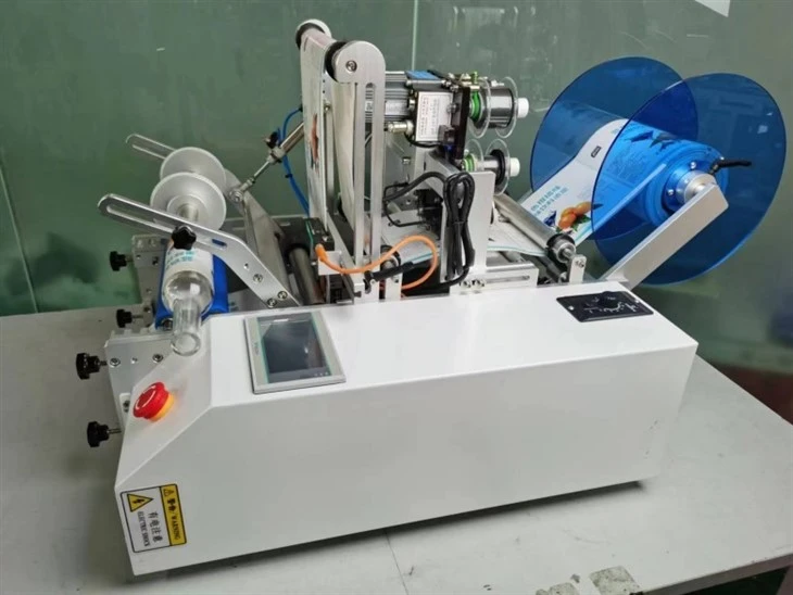 labelling machine 3